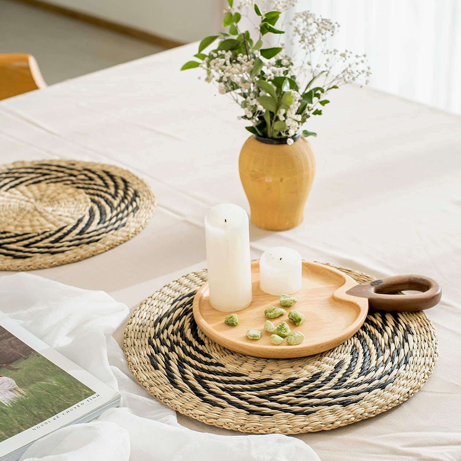 seagrass swirly handwoven placemat