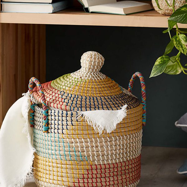 colourful-seagrass-basket