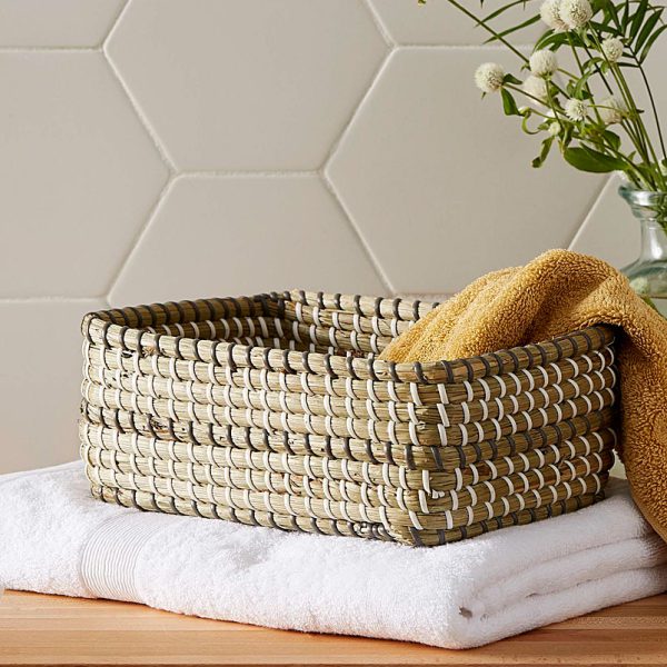 small-rectangular-seagrass-basket