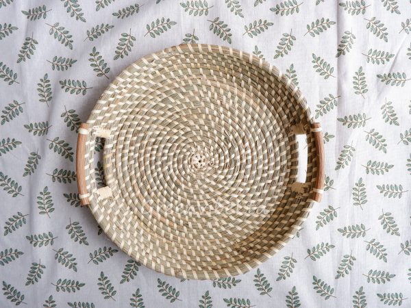 seagrass palm leaf rattan tray made in Vietnam
