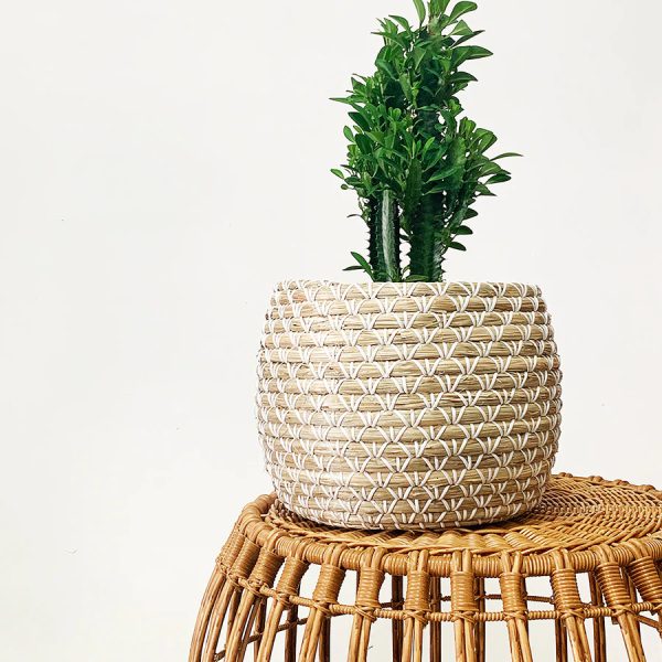 Round Water Hyacinth Seagrass Basket with white pattern