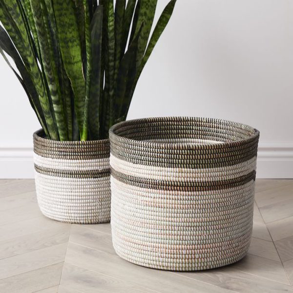 Wholesale Seagrass Cylinder Planters