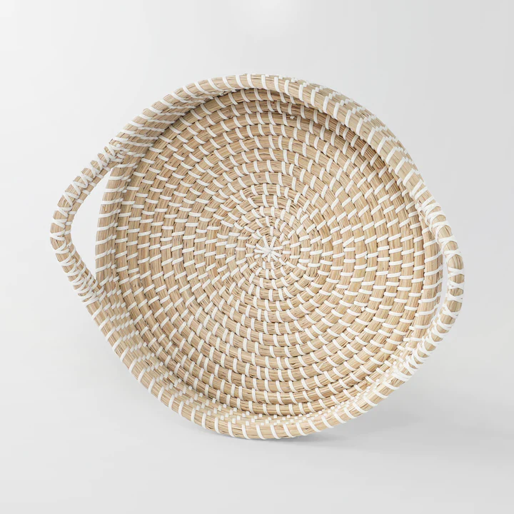 Handwoven Seagrass Round Tray