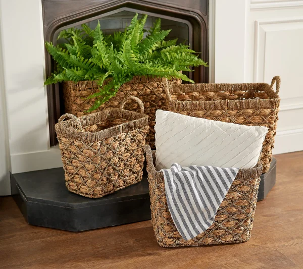 wholesale woven baskets seagrass and water hyacinth storage baskets with metal frame and handles Wholesale Set of 4 Hyacinth Nesting Baskets gives the appropriate decoration for any space because it is simple yet elegant.