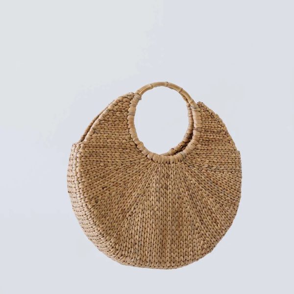 Check out our wholesale water hyacinth round handbag! Perfect for shopping, picnic or vacation, or simply as decoration!