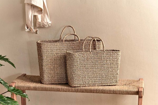 Seagrass bags are handwoven from sustainably naturally grown seagrass. These products have a unique texture and tone.