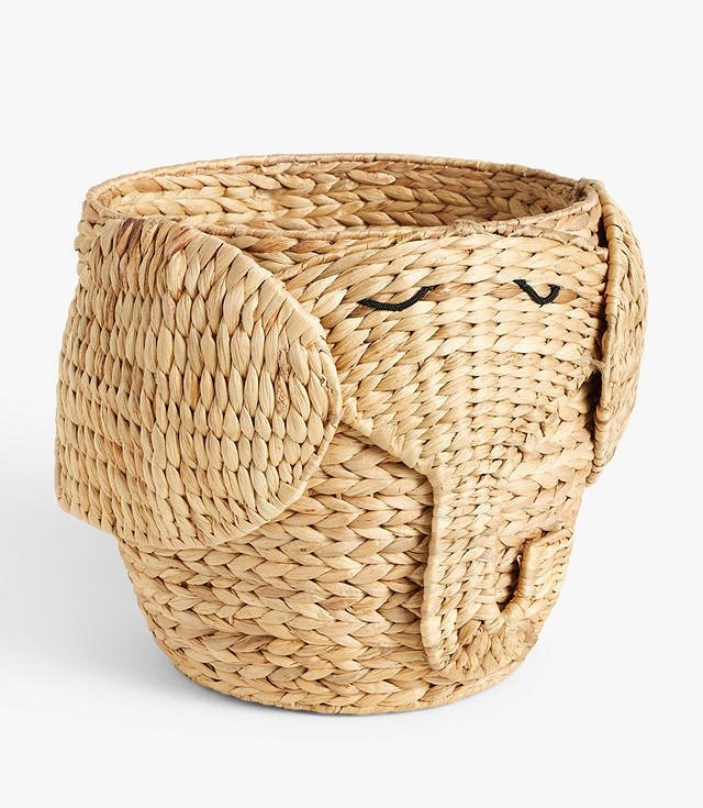 Elephant Hyacinth Basket is very funny and lovely, bringing youthfulness to the house, it is very suitable for homes with babies or children.