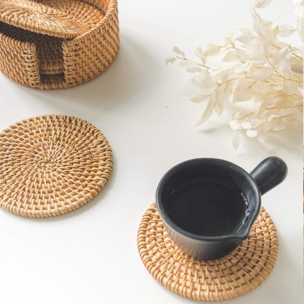 Handmade Natural Rattan Coasters - Round Straw Woven Trivet for Teacup, Wicker Heat Resistant Plate Pad for Hot Pots and Pans, Non-Slip 6 Piece Coaster Set with Holder